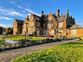 Гостиница Hartsfield Manor  Доркинг